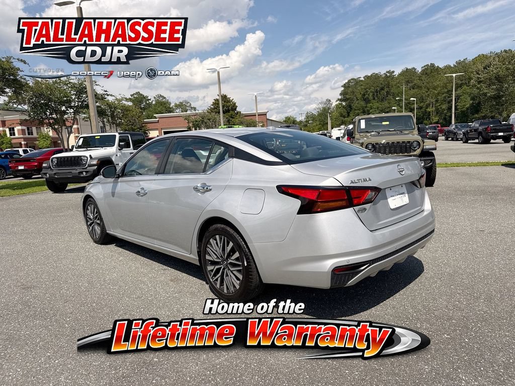 Used 2023 Nissan Altima 2.5 SV FWD image 7
