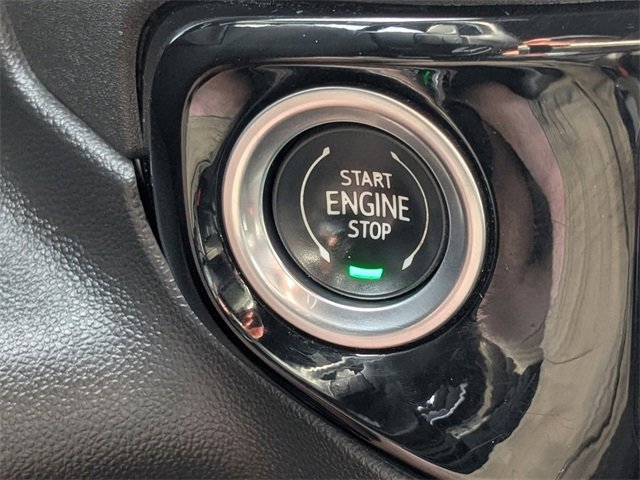 Used 2022 Chevrolet Silverado 1500 ZR2 w/ Technology Package image 32