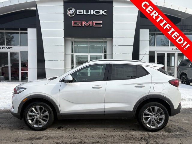 Certified 2022 Buick Encore GX Essence w/ Advanced Technology Package image 3
