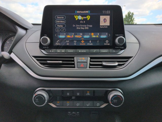 Certified 2025 Nissan Altima 2.5 S FWD image 22
