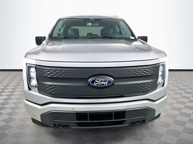 New 2025 Ford F150 Lightning Flash image 2