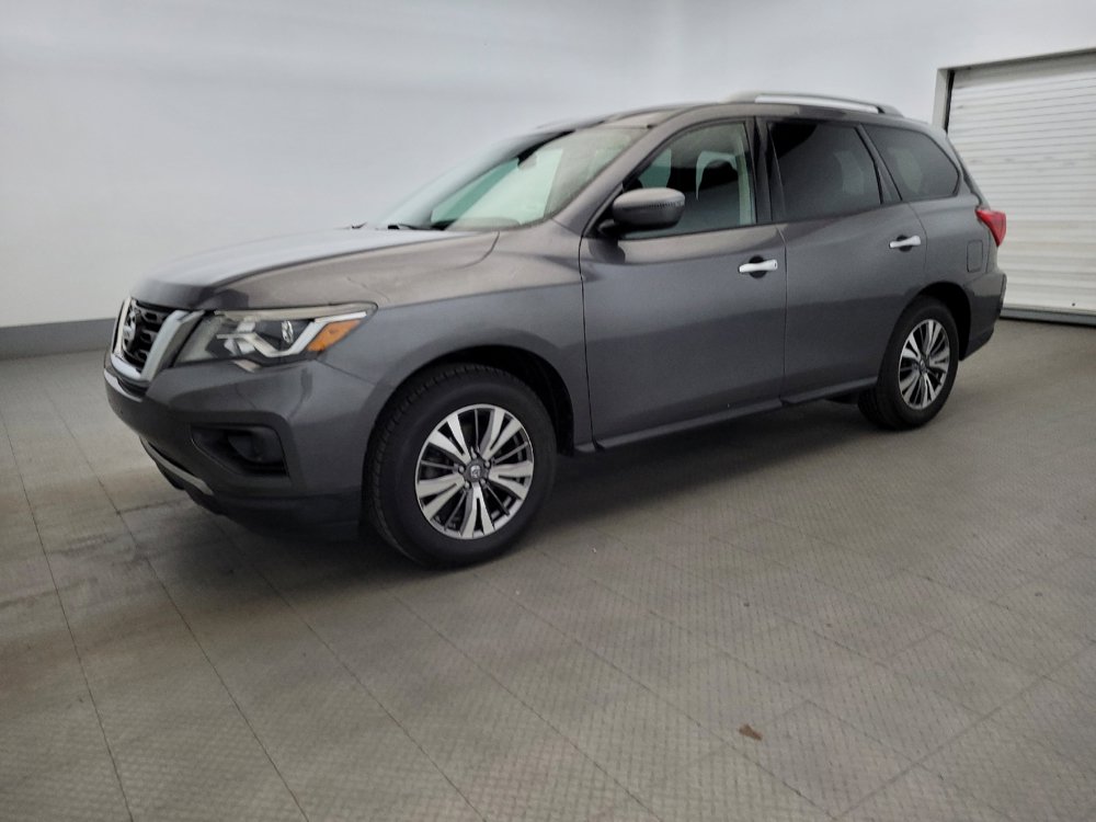 Used 2019 Nissan Pathfinder S AWD/4WD image 2