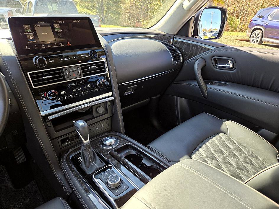 Used 2024 Nissan Armada Platinum w/ Captain's Chairs Package image 16