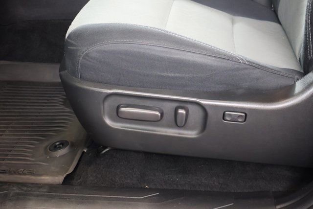 Used 2023 Toyota Tacoma TRD Sport AWD/4WD image 12