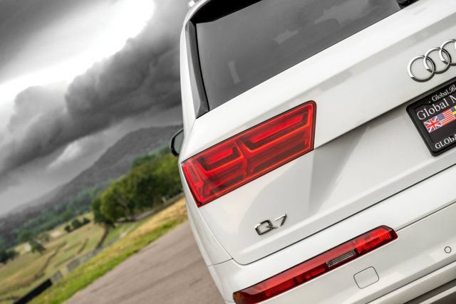 Used 2019 Audi Q7 3.0T Premium Plus w/ Premium Plus Package AWD/4WD image 7
