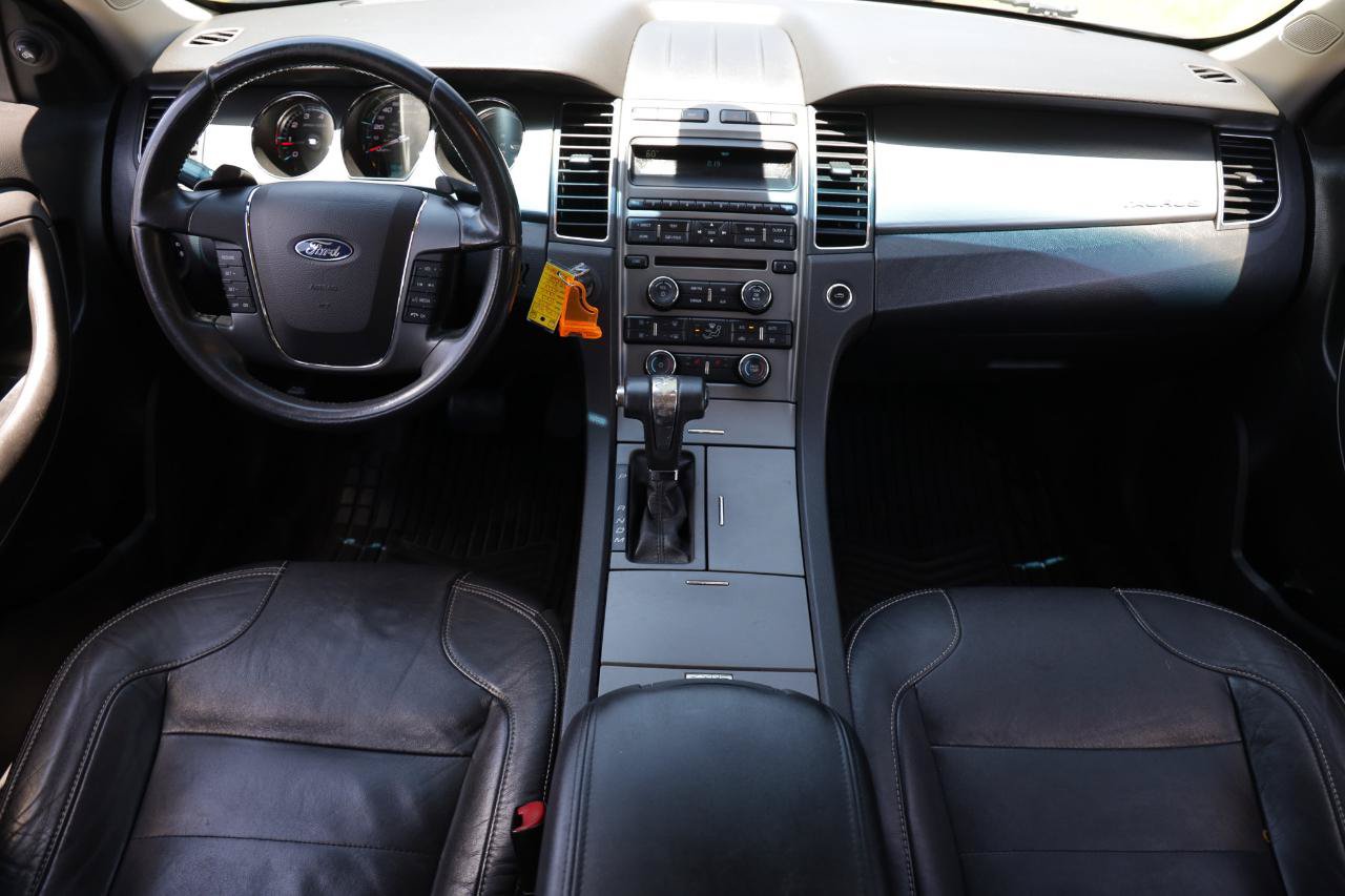 Used 2012 Ford Taurus SEL FWD image 2