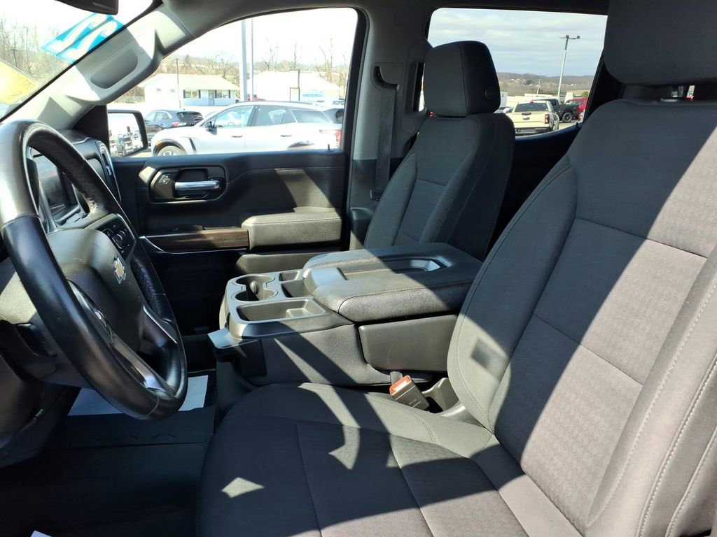 Used 2022 Chevrolet Silverado 1500 LT image 8