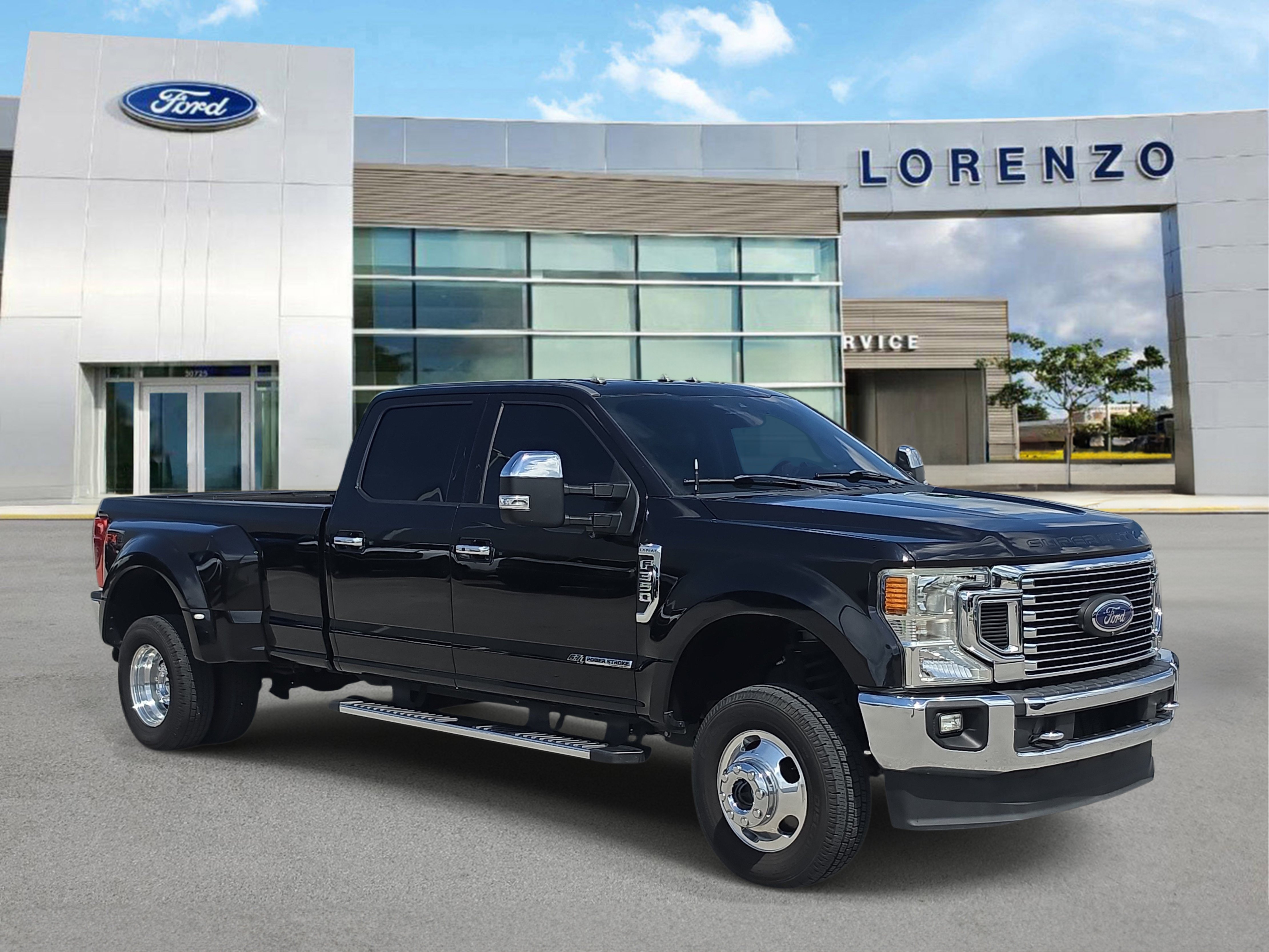Used 2020 Ford F350 Lariat w/ Lariat Ultimate Package AWD/4WD image 3