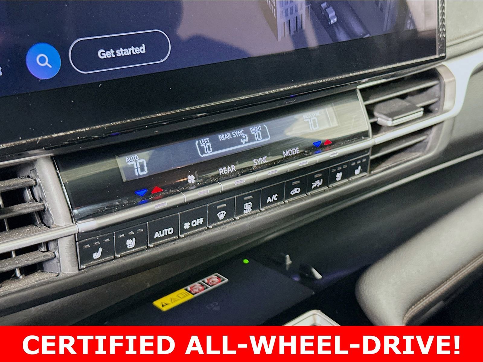 Certified 2025 Toyota Sienna Platinum image 20