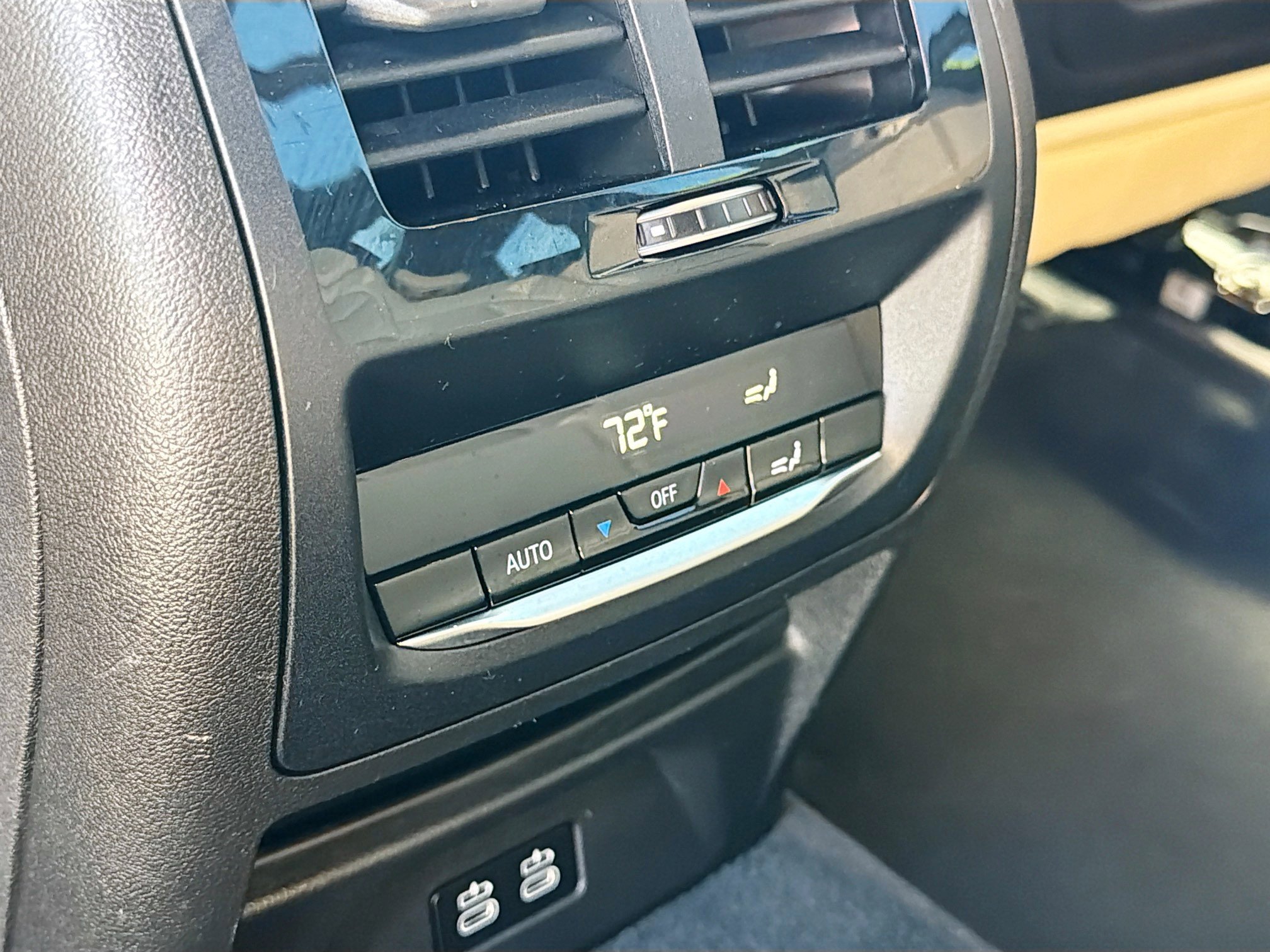 Used 2023 BMW X3 M40i w/ Premium Package image 19