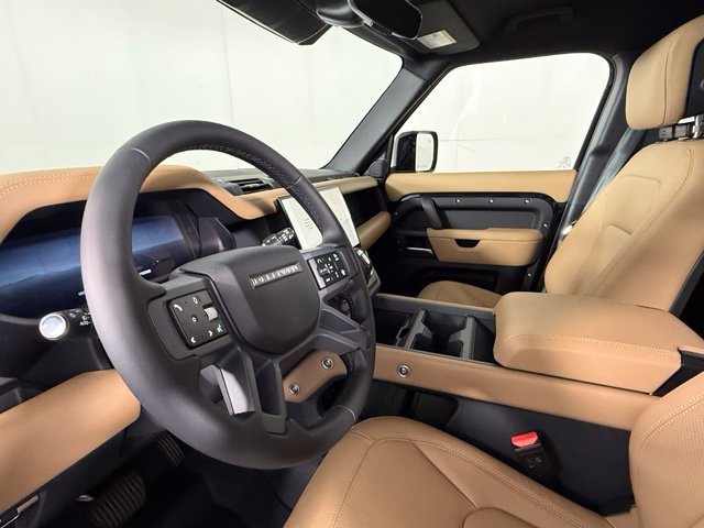 New 2026 Land Rover Defender 110 X-Dynamic SE AWD/4WD image 17