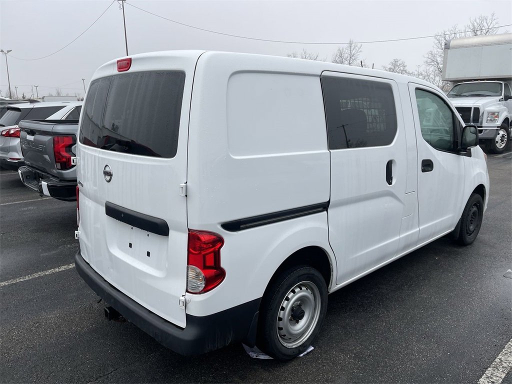 Used 2021 Nissan NV200 S w/ Sliding Door Glass Package image 9