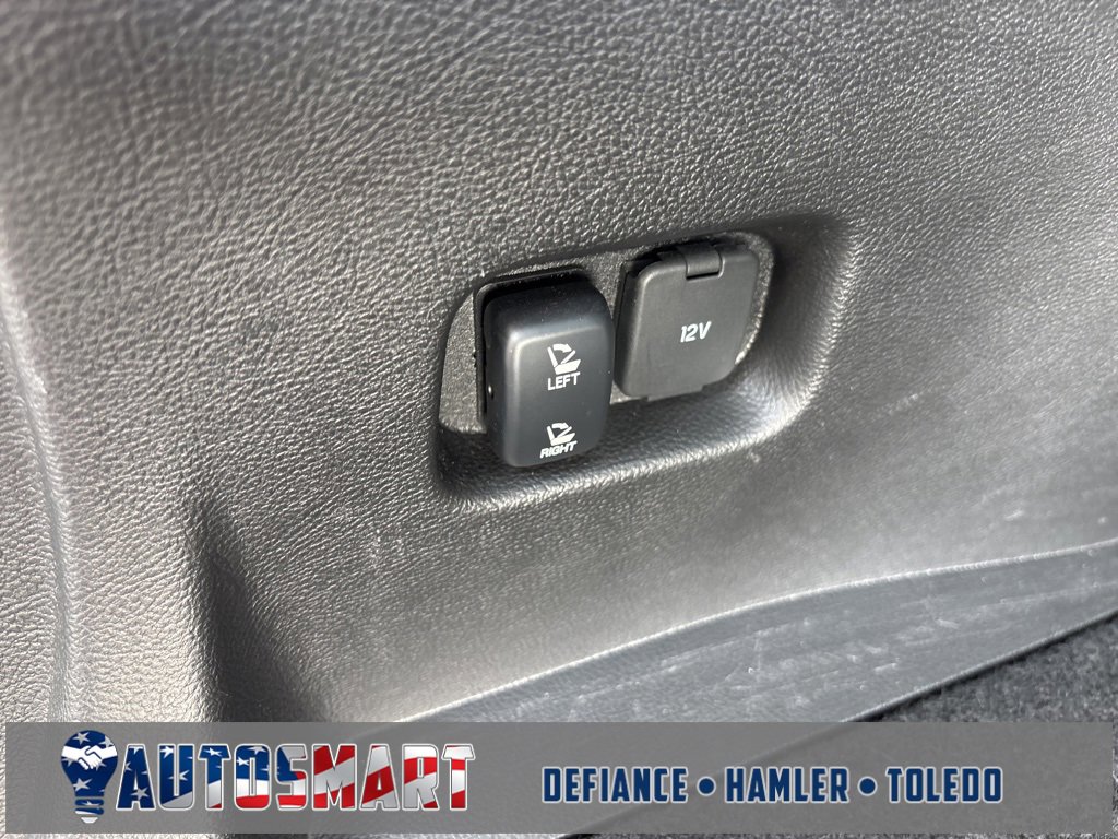 Used 2024 Ford Edge Titanium image 55