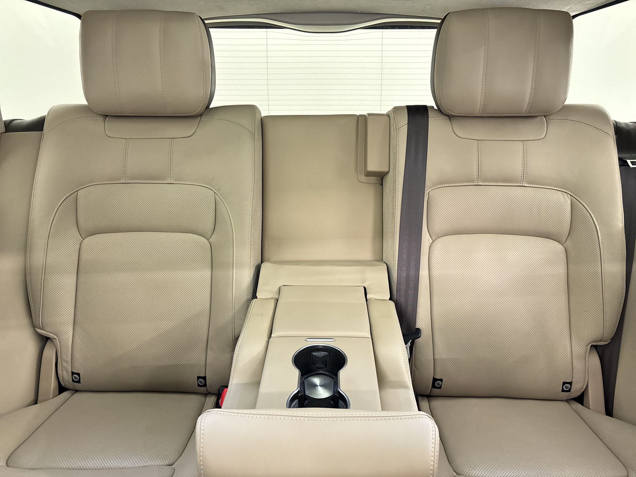 Used 2020 Land Rover Range Rover HSE AWD/4WD image 28