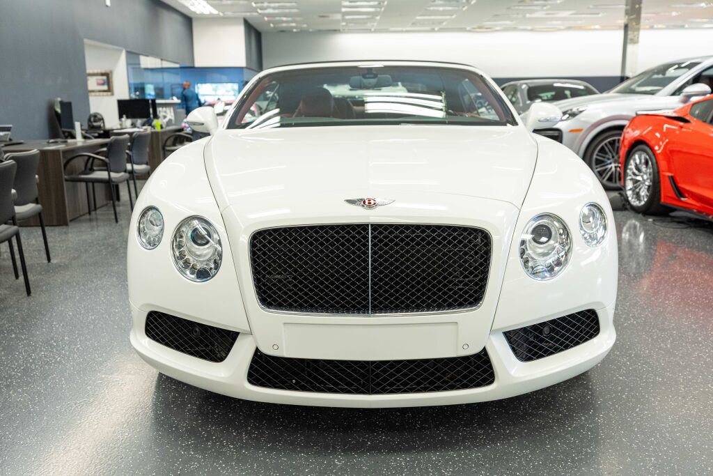 Used 2014 Bentley Continental GT image 2