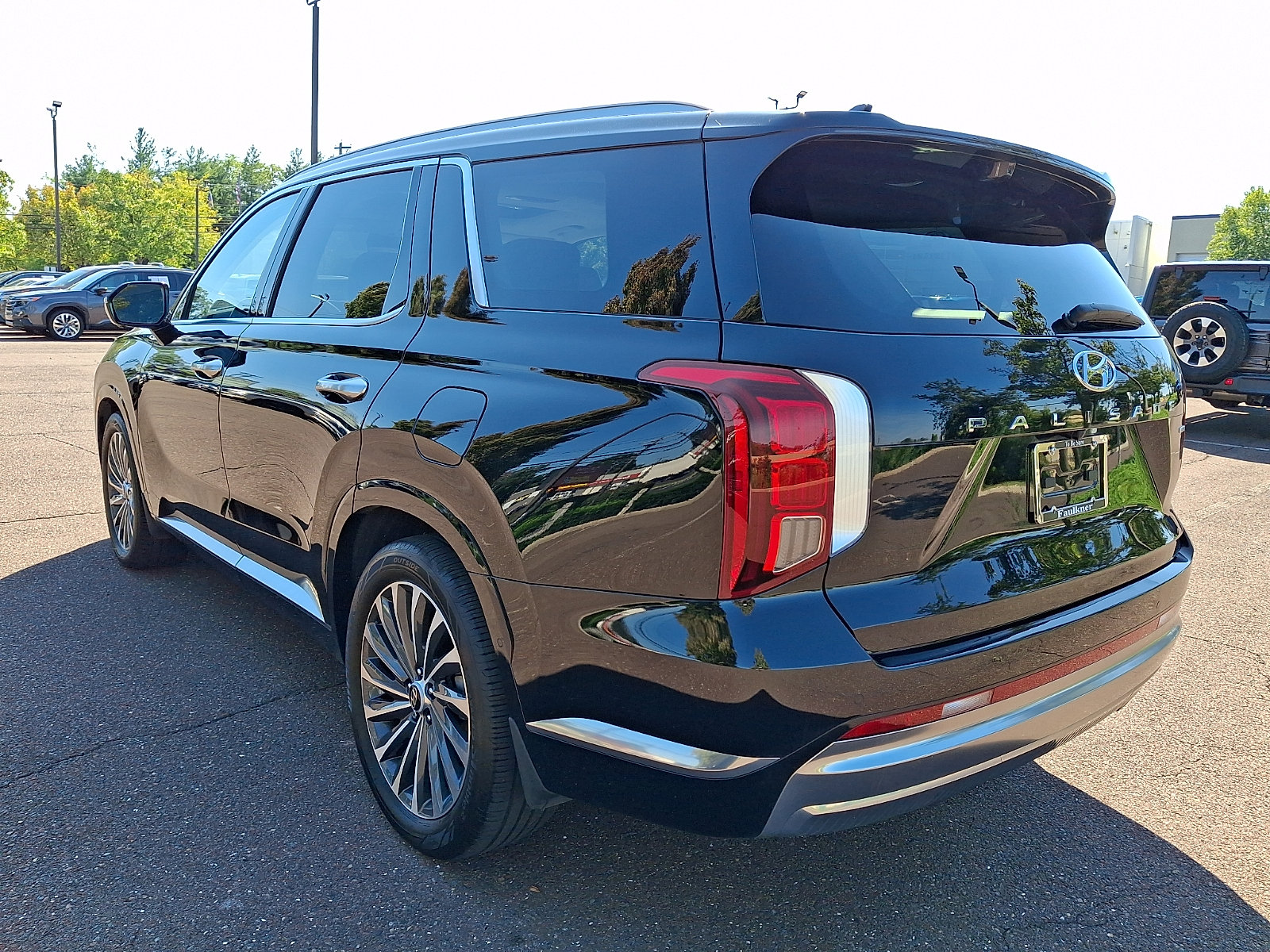 Used 2024 Hyundai Palisade Calligraphy AWD/4WD image 4