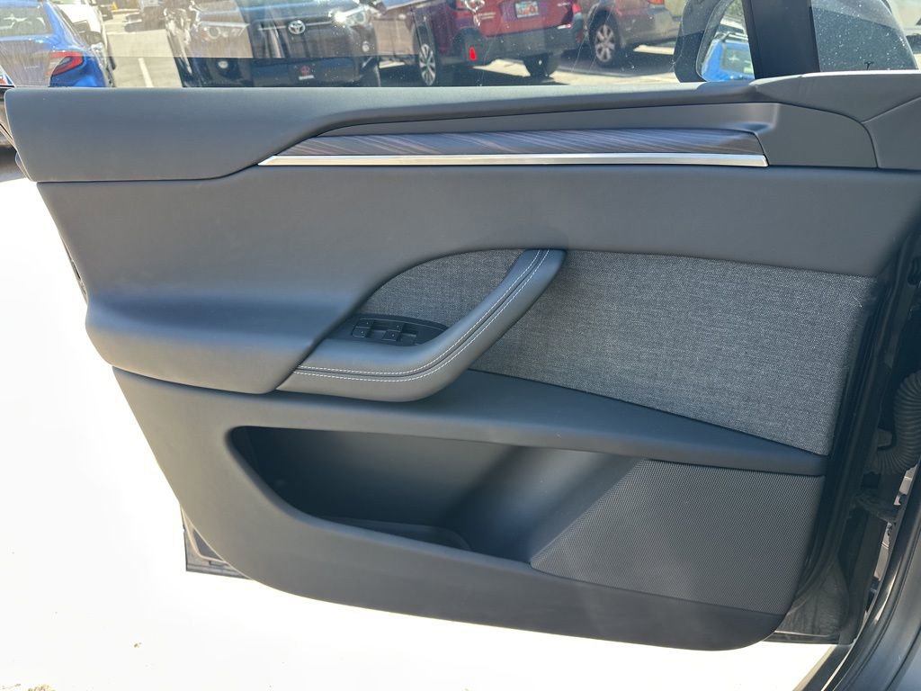 Used 2024 Tesla Model X AWD/4WD image 18