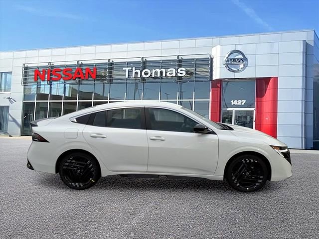 Certified 2026 Nissan Sentra SR w/ Floor Mat Package FWD image 2