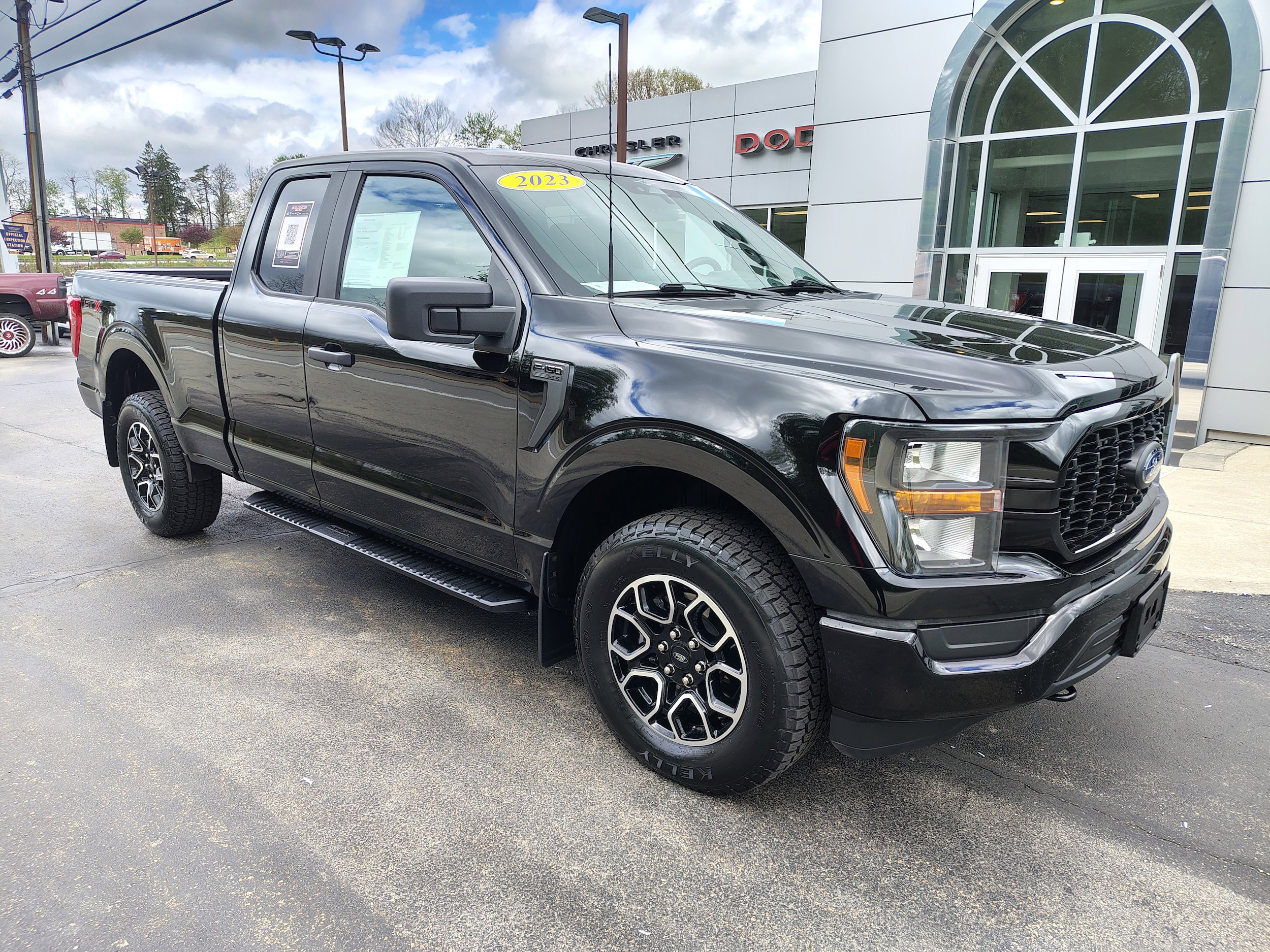 Used 2023 Ford F150 XL w/ STX Appearance Package AWD/4WD image 2