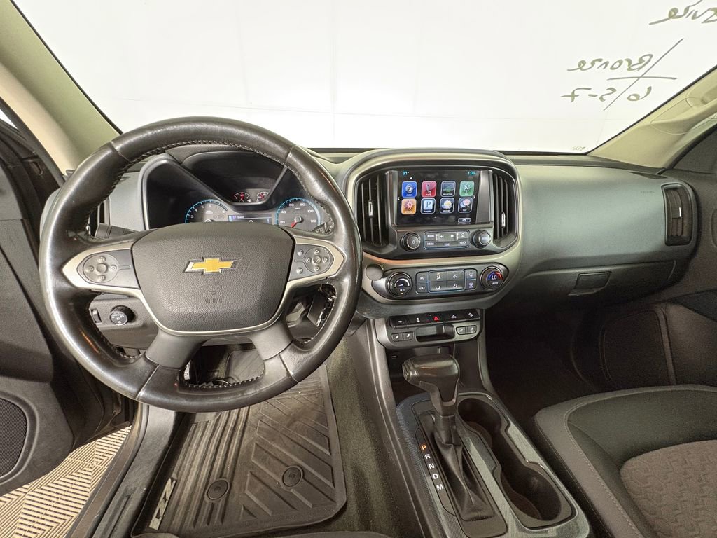 Used 2016 Chevrolet Colorado Z71 RWD image 8