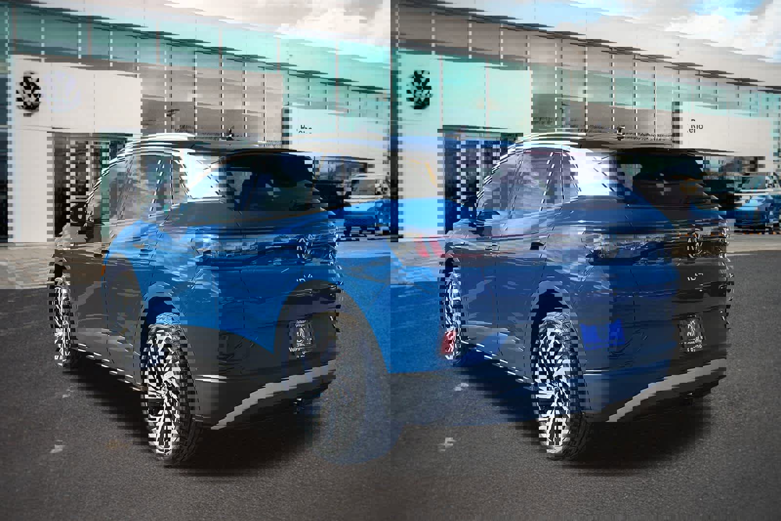 New 2026 Volkswagen ID.4 Pro S Plus image 7