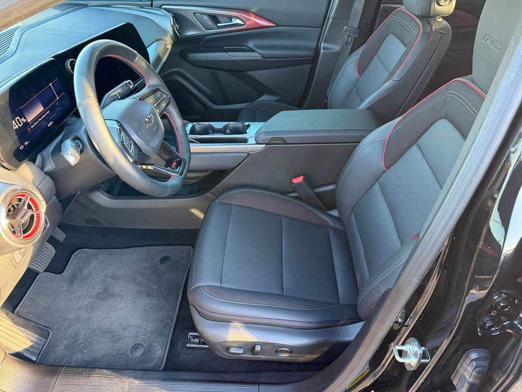 Certified 2025 Chevrolet Equinox EV RS image 10