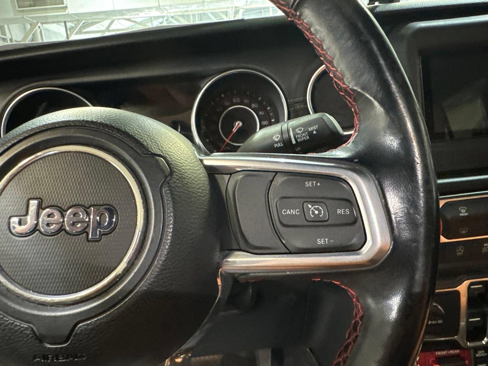Used 2021 Jeep Wrangler Unlimited Rubicon AWD/4WD image 29