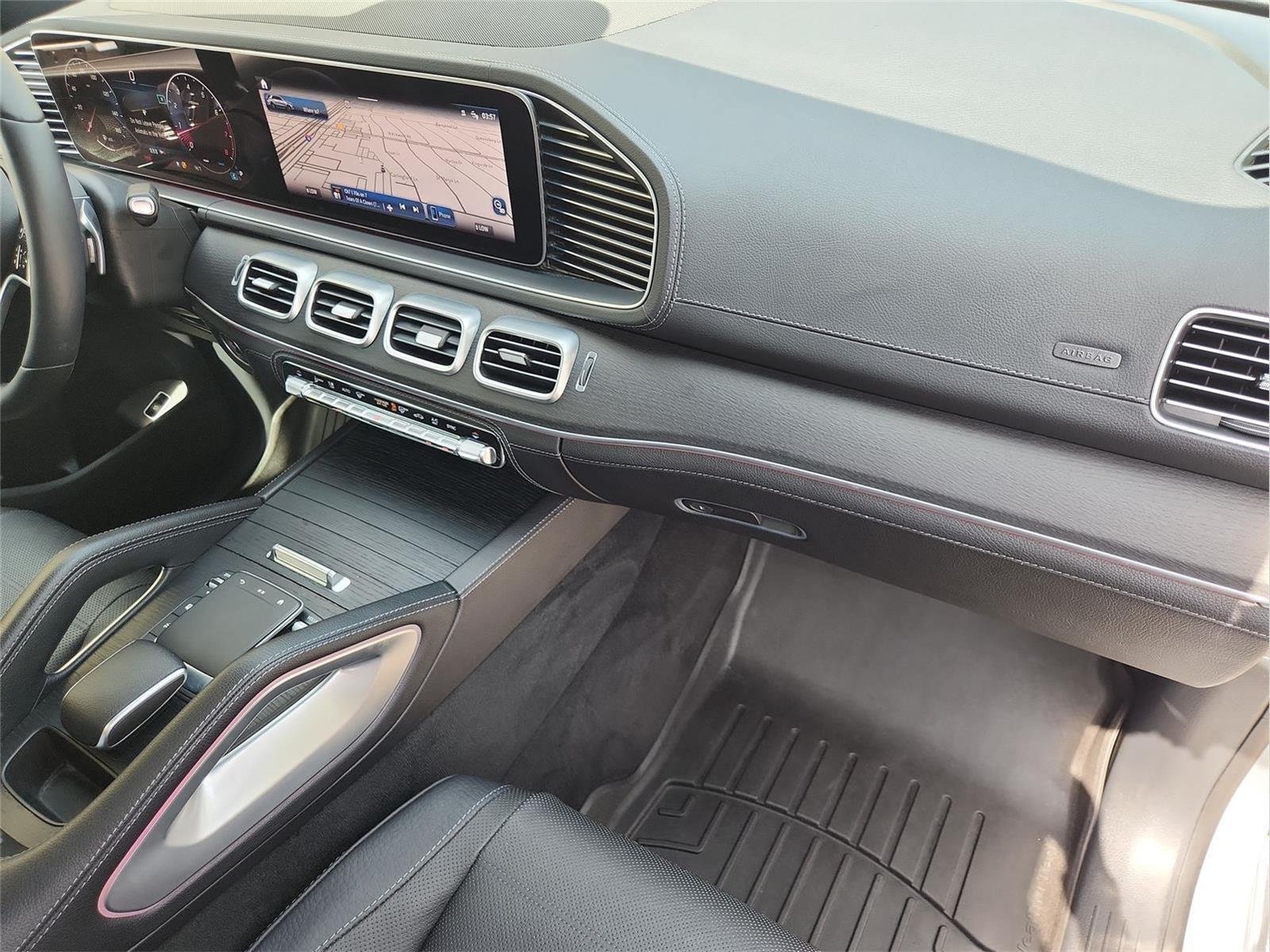 Used 2024 Mercedes-Benz GLE 350 4MATIC image 30