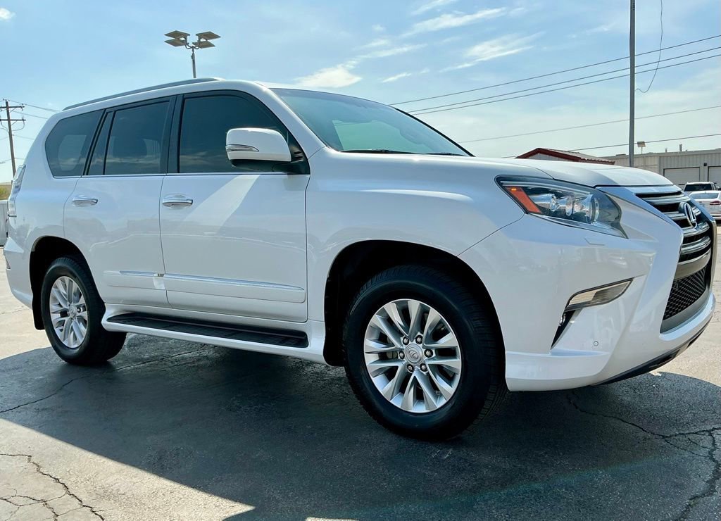 Used 2017 Lexus GX 460 Premium image 6