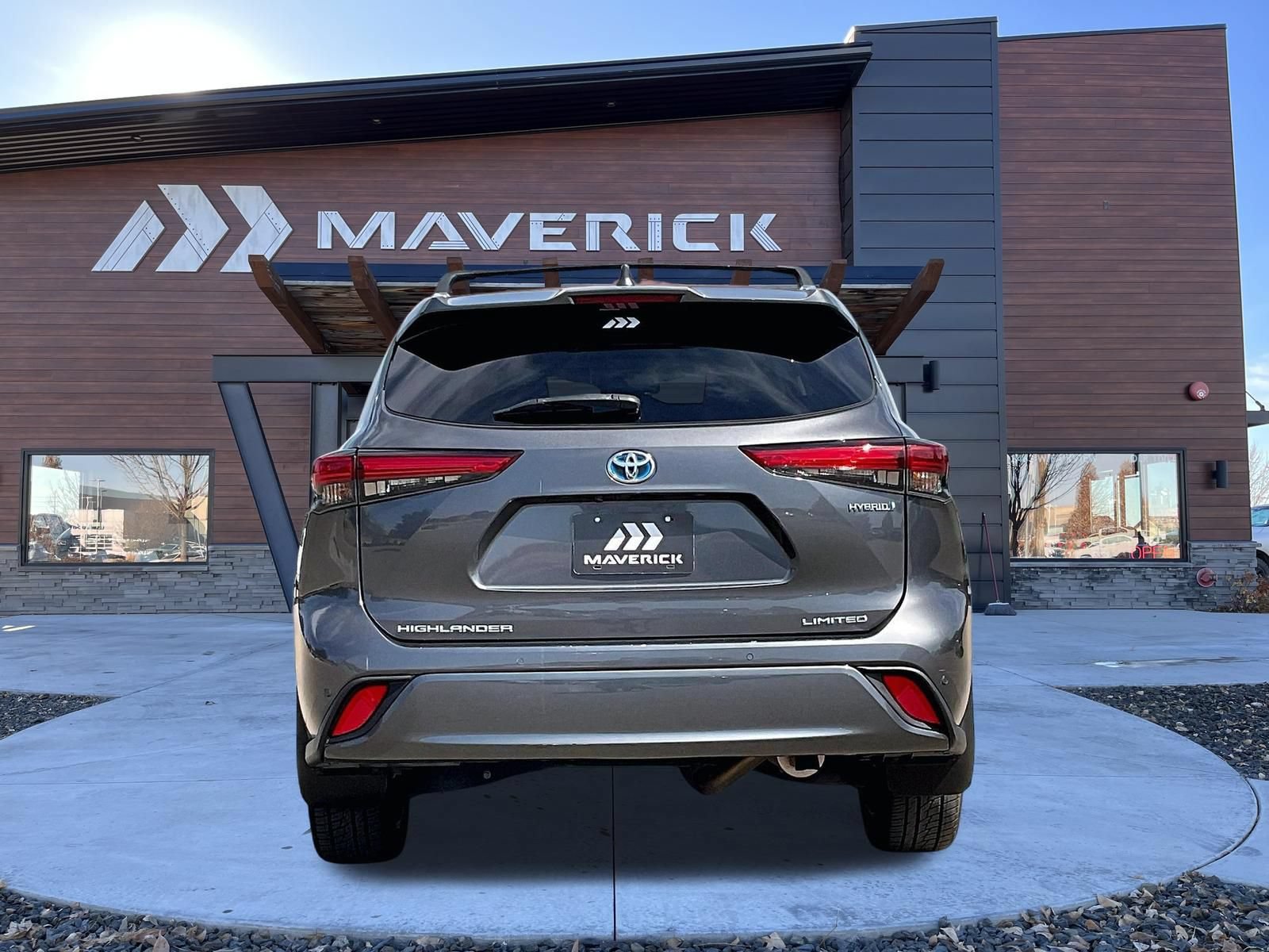 Used 2021 Toyota Highlander Limited AWD/4WD image 6
