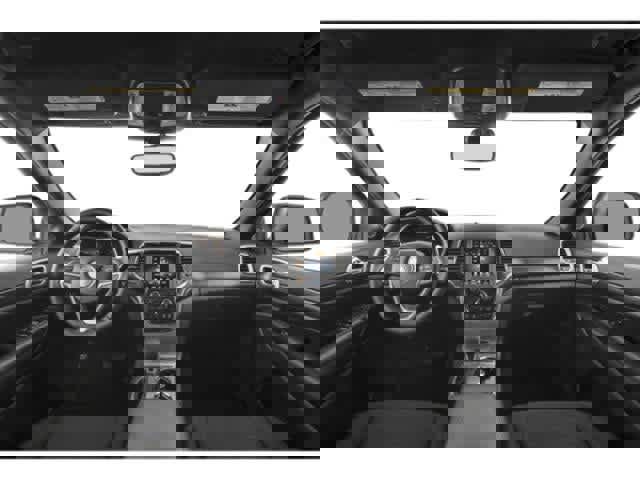 Used 2018 Jeep Grand Cherokee Altitude image 8