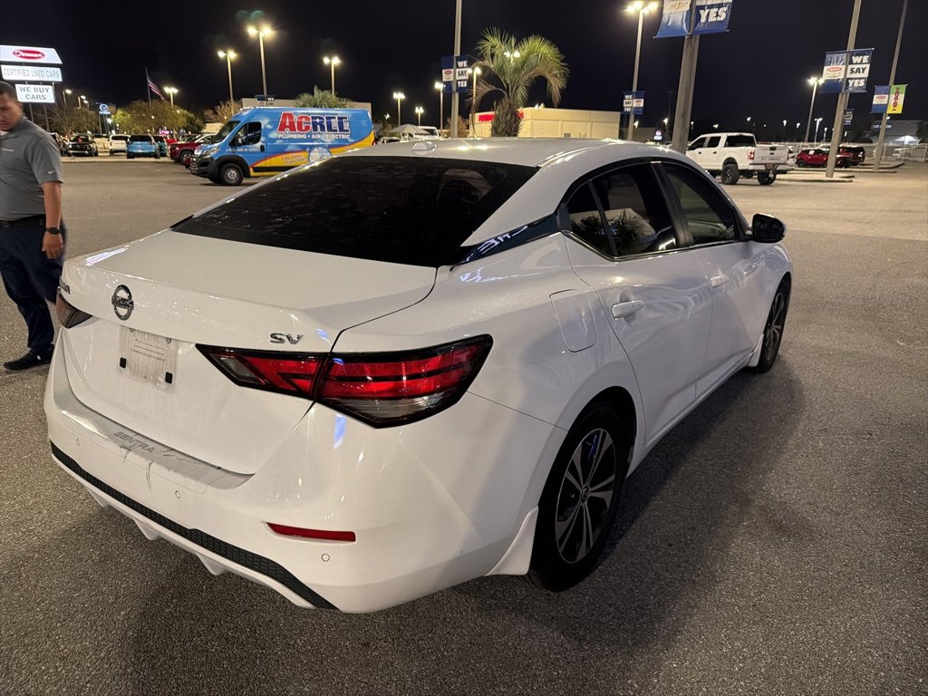 Used 2020 Nissan Sentra SV image 3