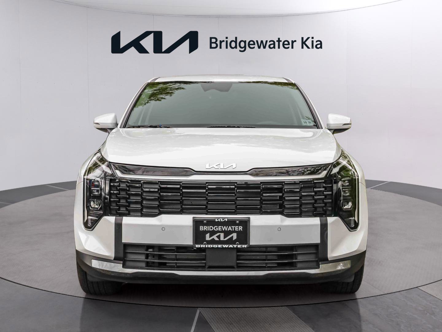 Certified 2026 Kia Sportage EX FWD image 3