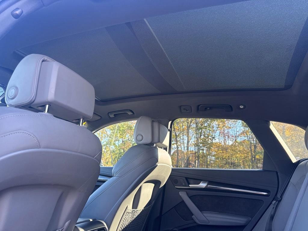 Used 2019 Audi SQ5 Premium Plus w/ Premium Plus Package image 38