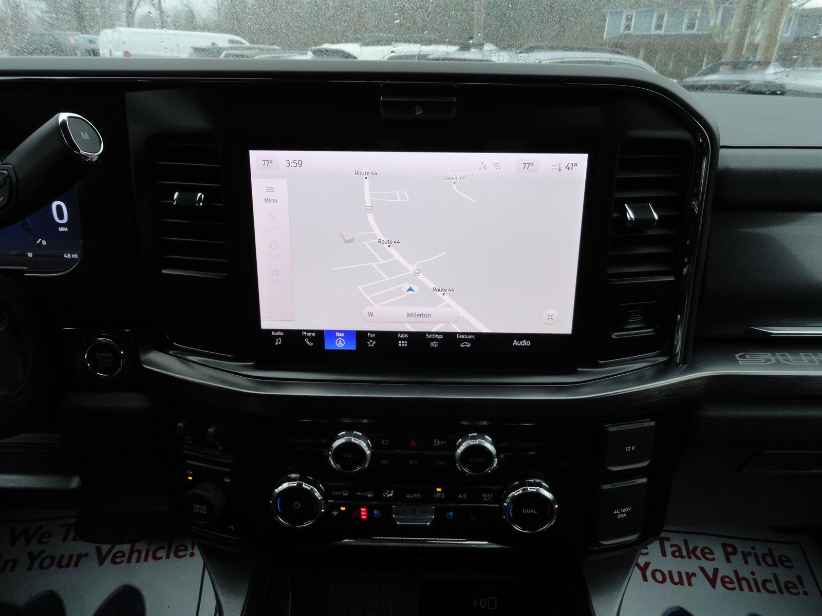 New 2026 Ford F250 Lariat w/ Black Appearance Package image 17