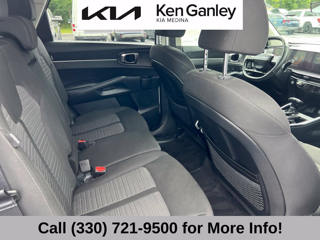 Certified 2026 Kia Sorento LX FWD image 54