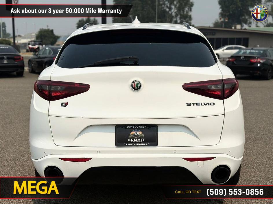 Used 2020 Alfa Romeo Stelvio Ti w/ Nero Edizione AWD/4WD image 8
