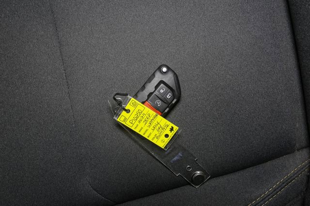 Used 2024 Jeep Wrangler Unlimited AWD/4WD image 40