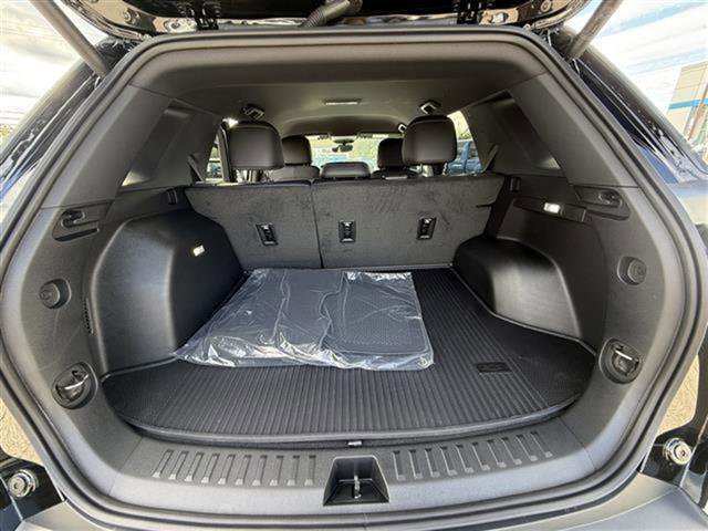 New 2026 Chevrolet Equinox LT w/ Convenience Package II image 28