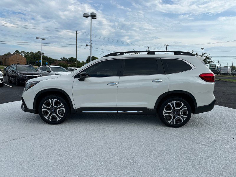 Used 2026 Subaru Ascent Touring w/ Popular Package #2 AWD/4WD image 4