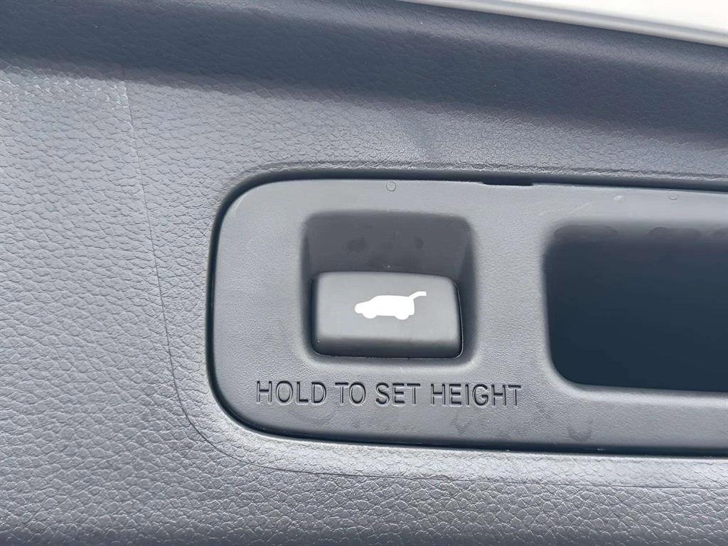 Used 2025 Honda CR-V Sport-L image 17