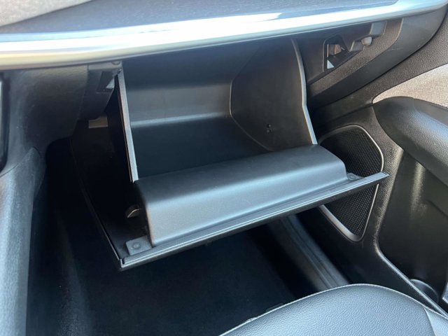 Used 2024 Jeep Compass Latitude image 33