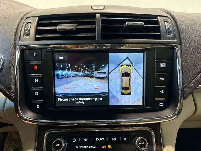 Used 2019 Lincoln Continental Reserve w/ Rear Seat Package AWD/4WD image 24