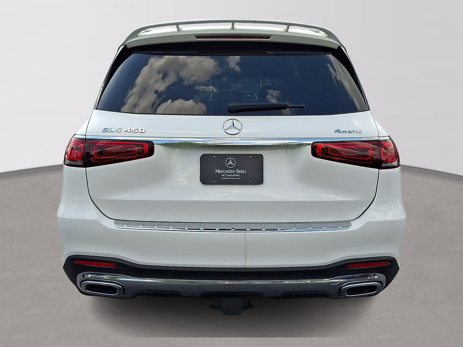 Used 2023 Mercedes-Benz GLS 450 4MATIC w/ AMG Line Exterior image 5