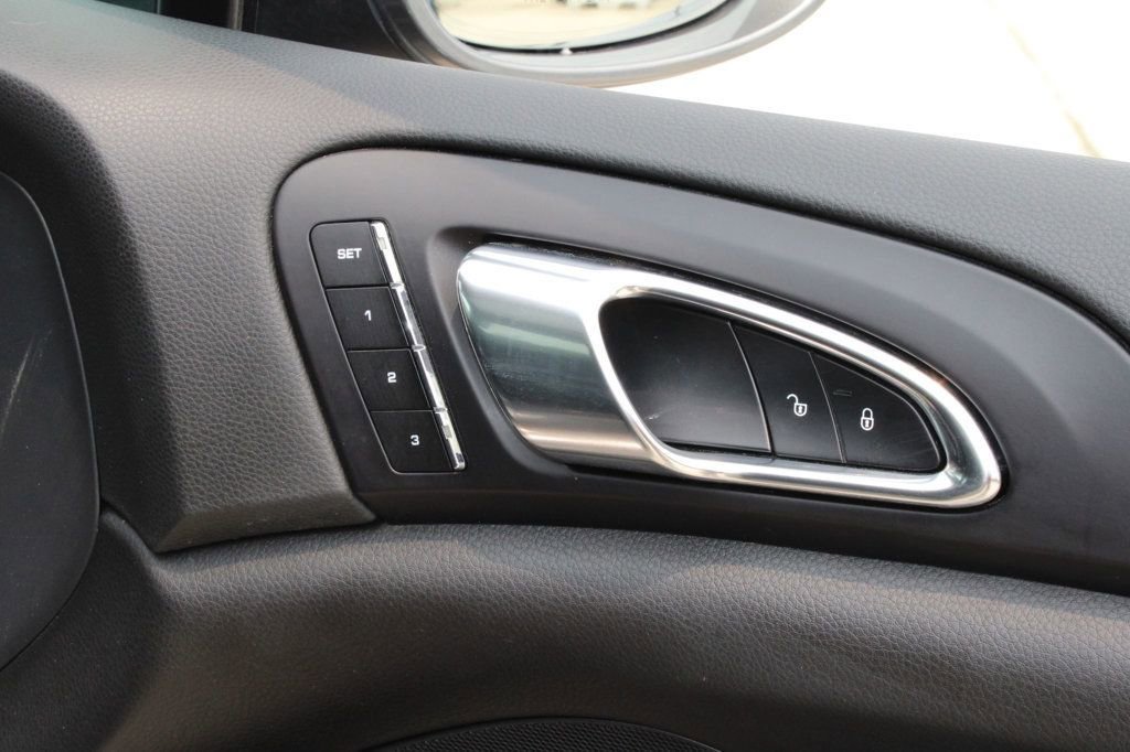 Used 2018 Porsche Cayenne S image 34