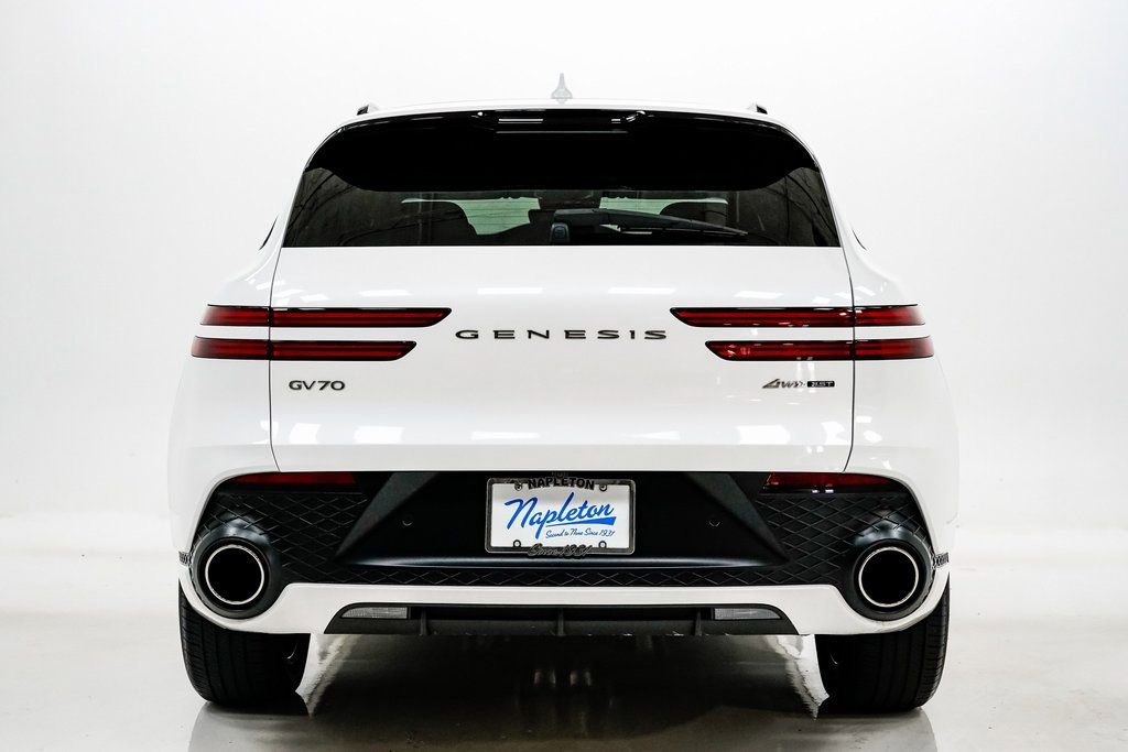 Used 2024 Genesis GV70 3.5T Sport image 30