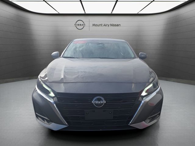Certified 2024 Nissan Altima 2.5 SV w/ SV Premium Package image 2
