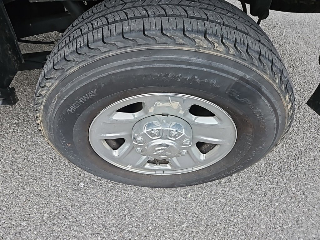 Used 2021 RAM 2500 Big Horn image 13