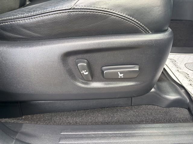 Used 2019 Toyota 4Runner Limited image 13