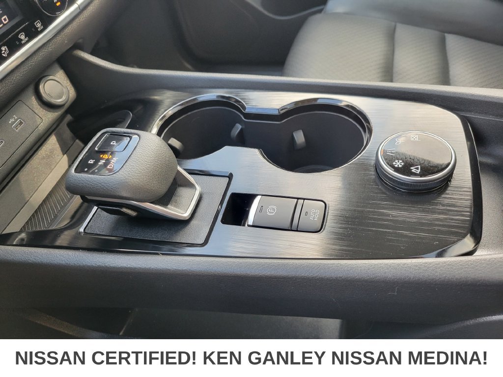 Certified 2023 Nissan Rogue SV w/ SV Premium B Package AWD/4WD image 27